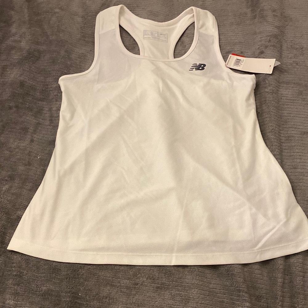 New balance tank too‎